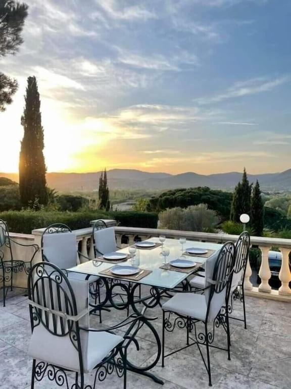 Villa Domaine Font Mourier Cogolin Luaran gambar