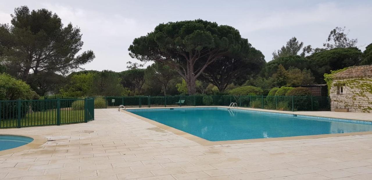 Villa Domaine Font Mourier Cogolin Luaran gambar